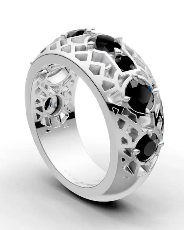 Ornamentální half eternity prsten