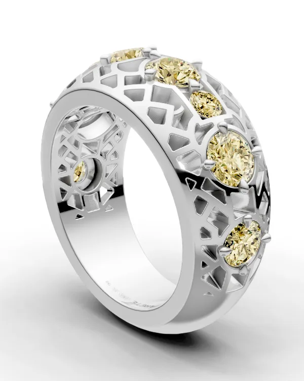 Ornamentální half eternity prsten