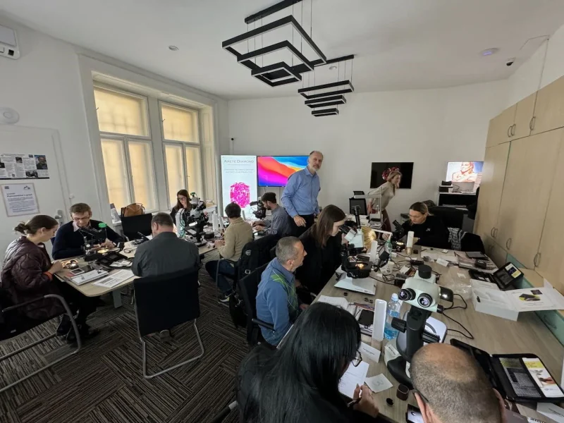 AreteWorkshop.cz — vzdělávací platforma o diamantech pro výrobce šperků
